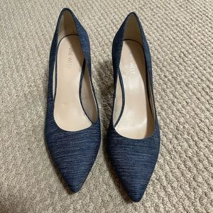 Nine West blue heel size 8